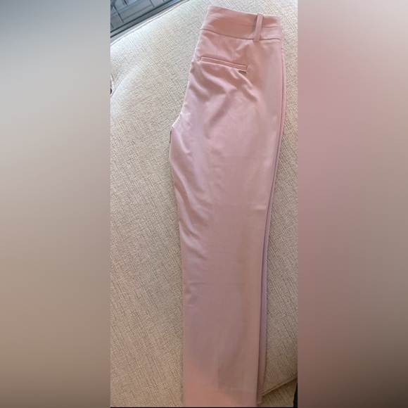 ⭐️ Blush Pink Calvin Klein Cropped pants- size 8 - Picture 6 of 8